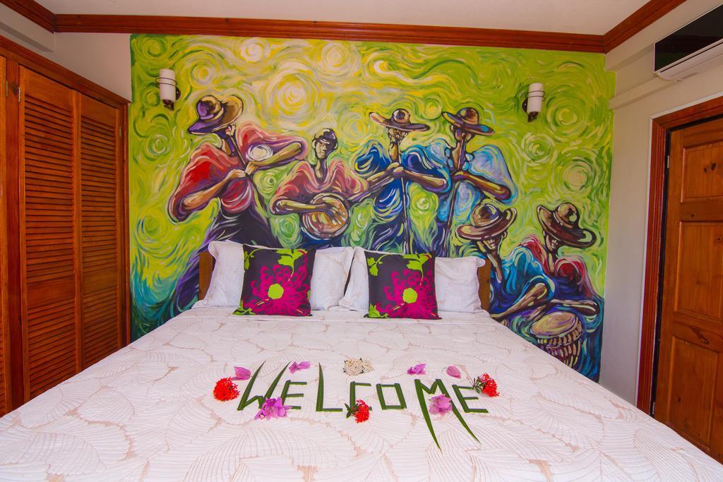 Samfi Gardens Hotell Soufrière Eksteriør bilde
